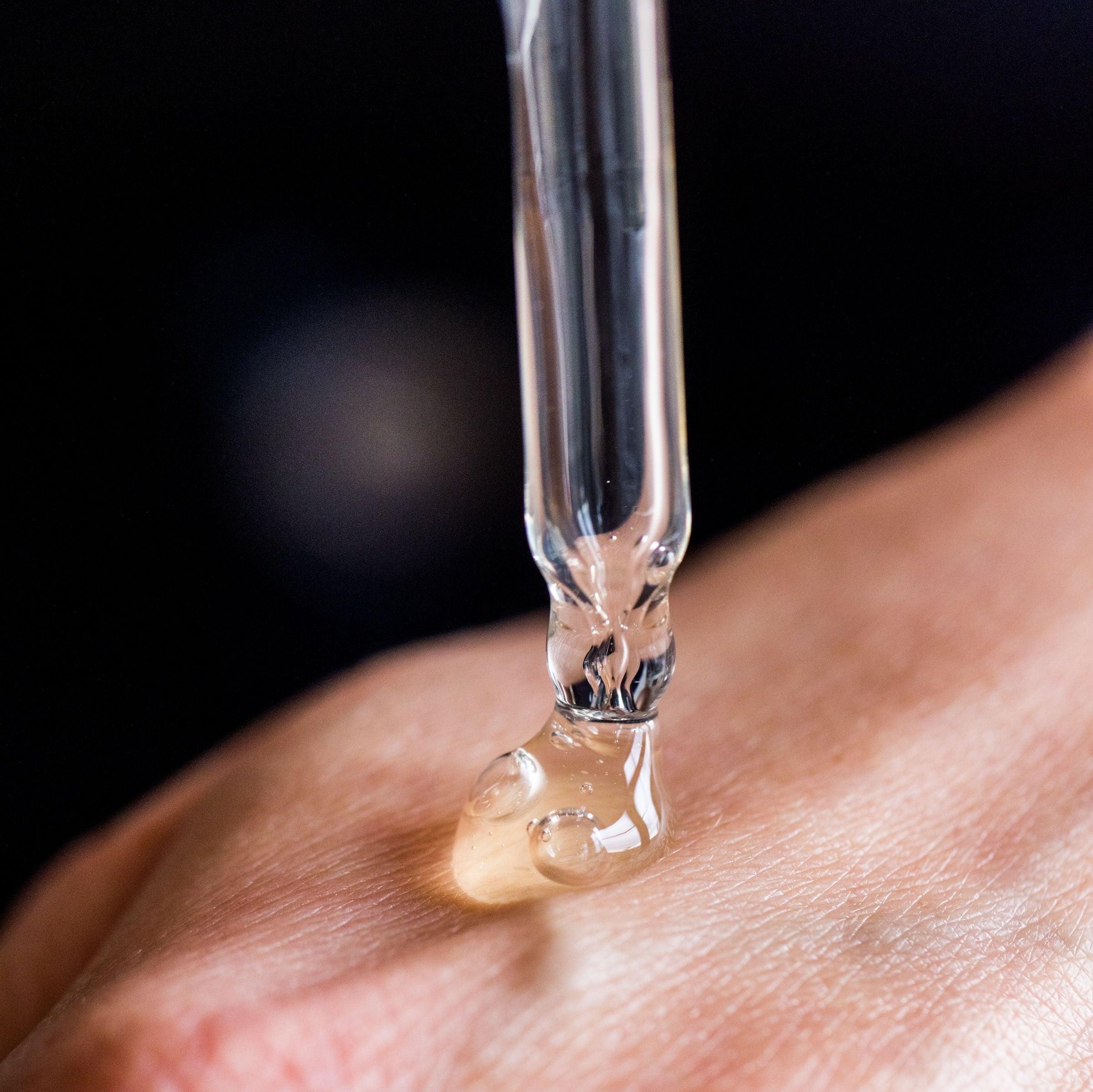 grums Hydra Calm Face Serum (30 ml) - Deed Industries